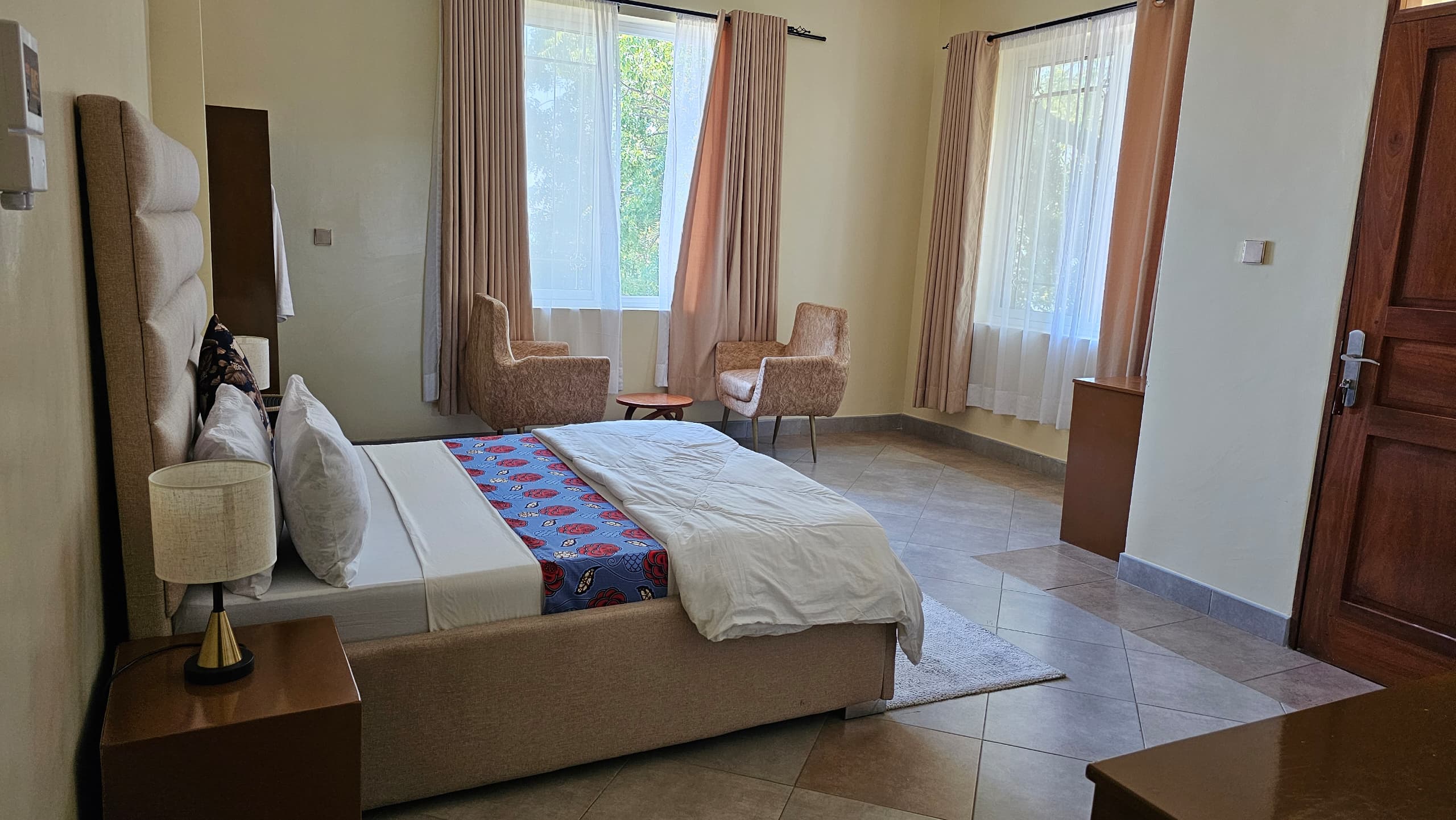Genesis 2 Room